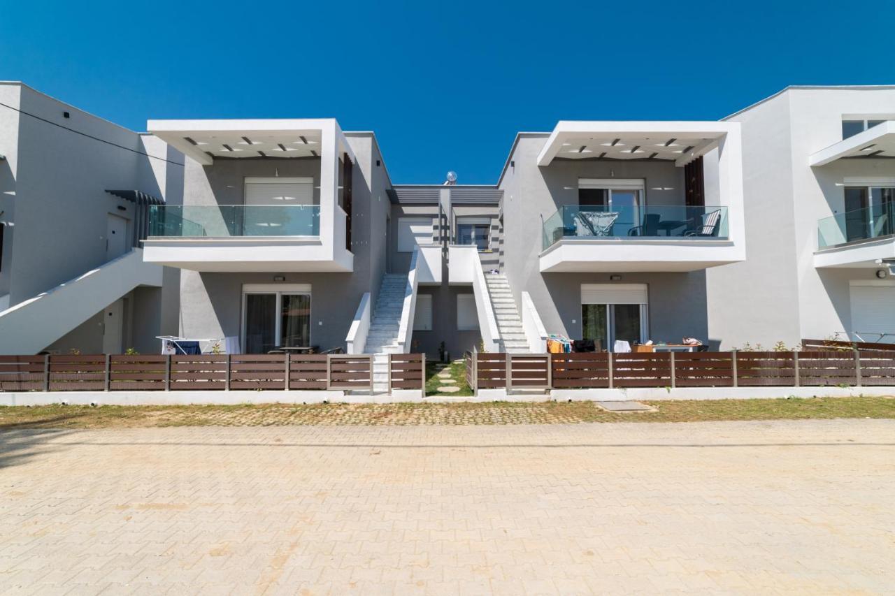 Kleoniki & Irida Residential Complexes Apartment Ofrínion Exterior photo