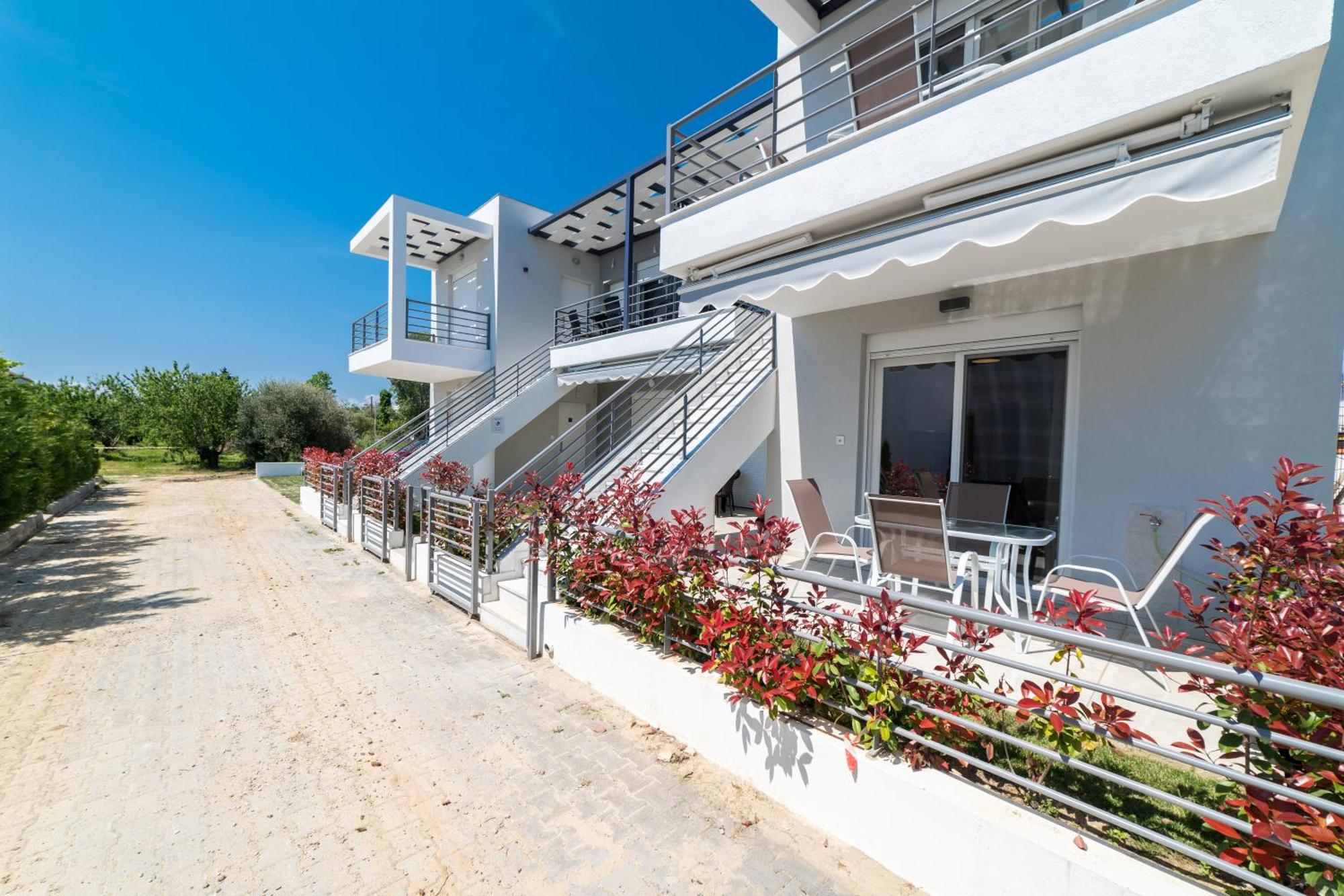 Kleoniki & Irida Residential Complexes Apartment Ofrínion Exterior photo
