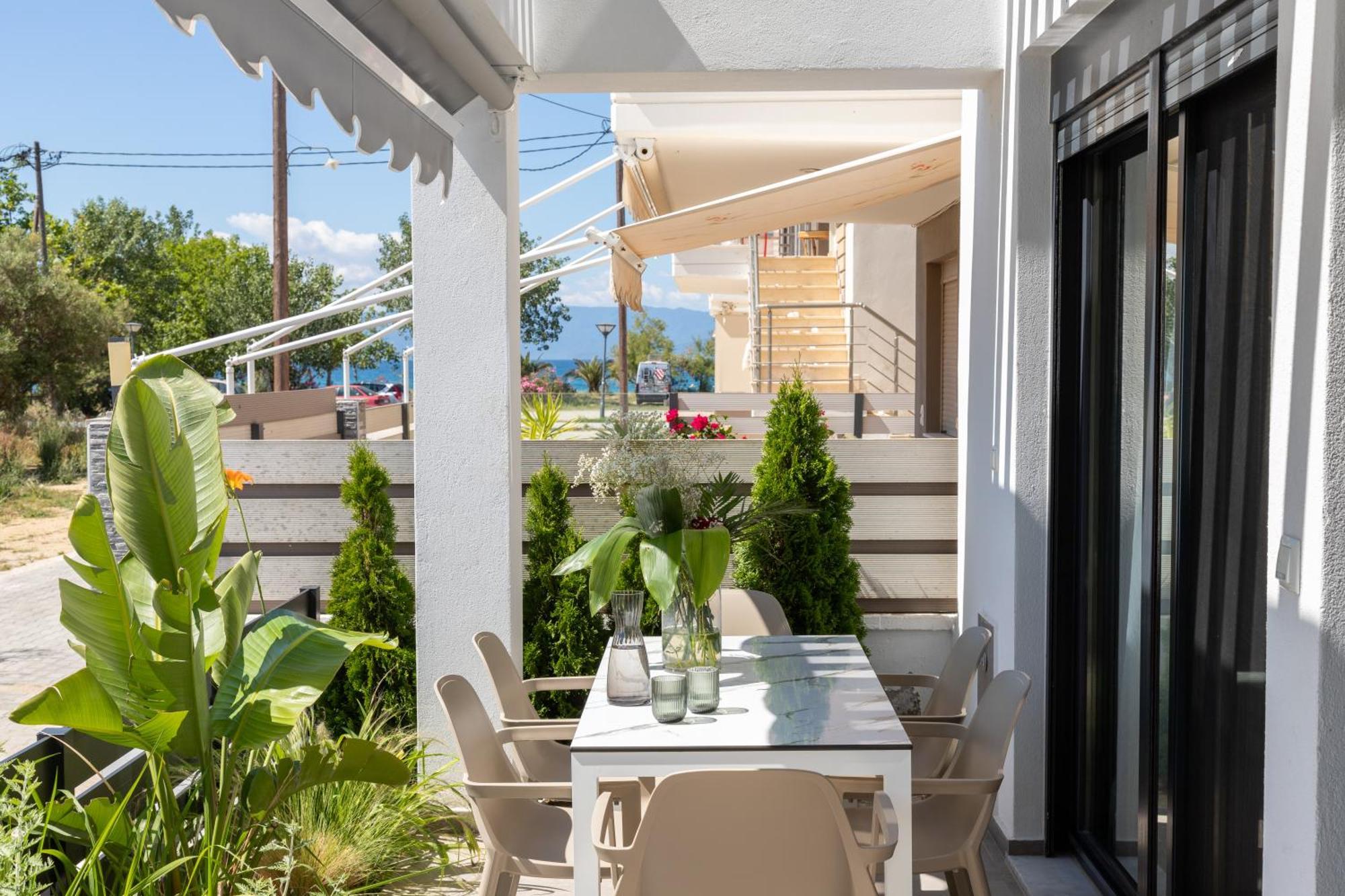 Kleoniki & Irida Residential Complexes Apartment Ofrínion Exterior photo