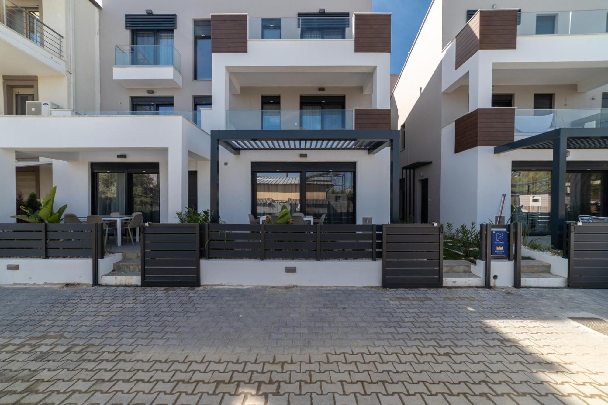 Kleoniki & Irida Residential Complexes Apartment Ofrínion Exterior photo