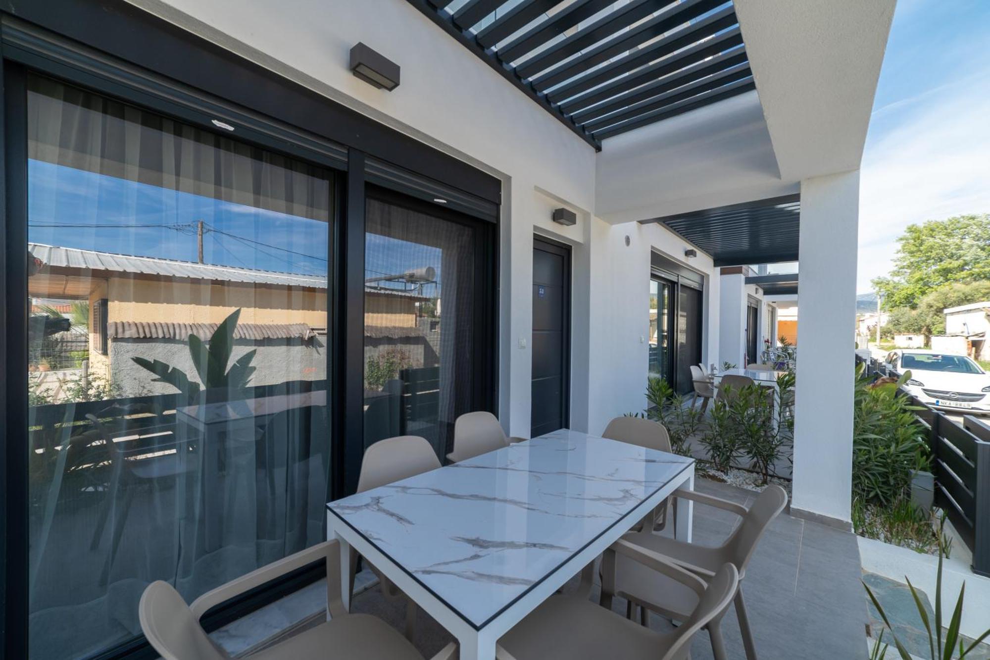 Kleoniki & Irida Residential Complexes Apartment Ofrínion Exterior photo