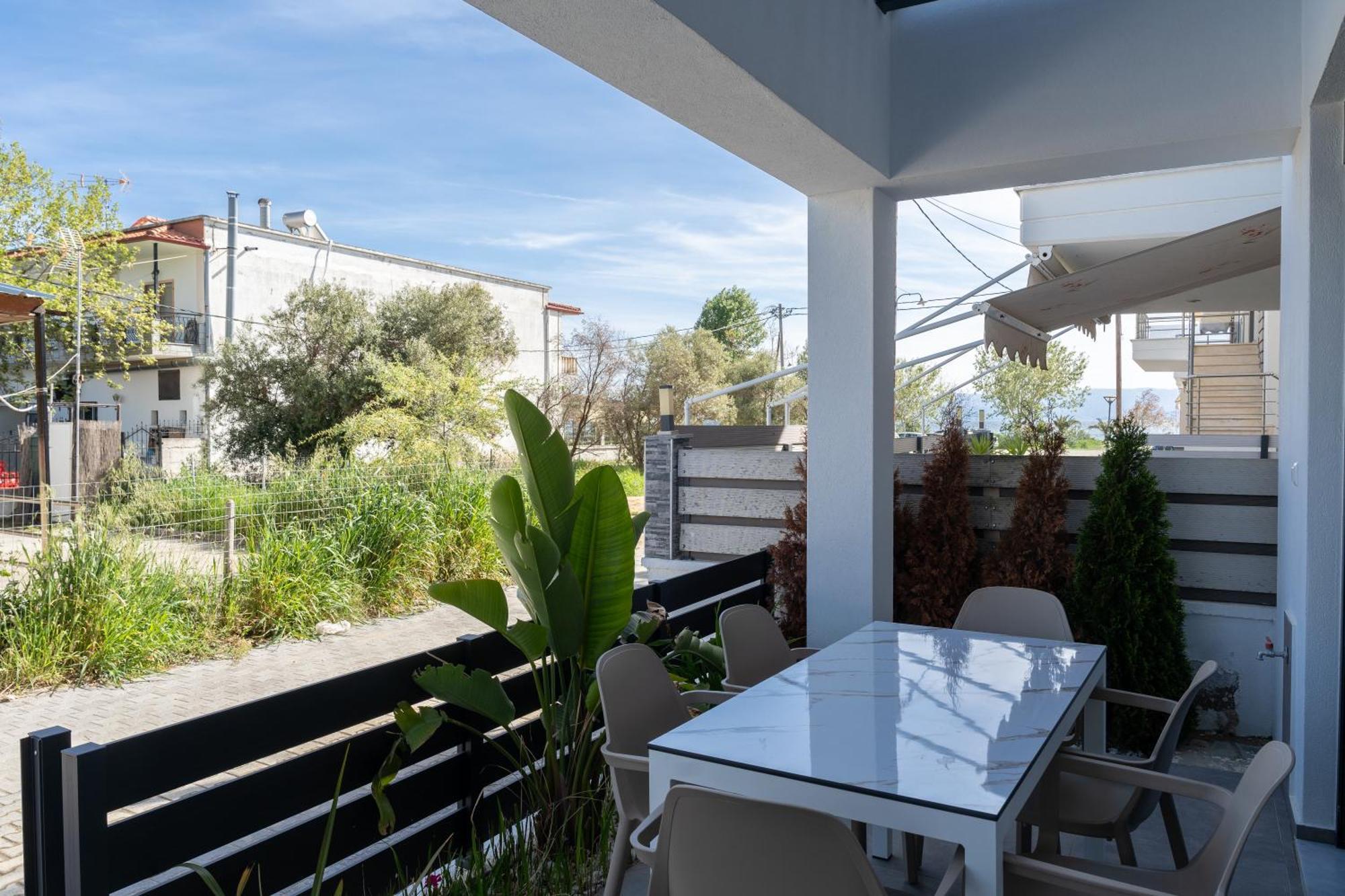 Kleoniki & Irida Residential Complexes Apartment Ofrínion Exterior photo
